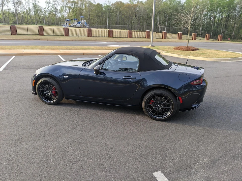 2023 Mazda ND MX-5 Miata - Image 29 of 31