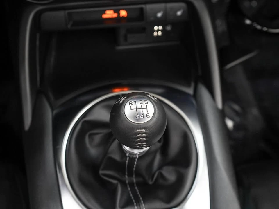 2023 Mazda ND MX-5 Miata - Image 18 of 20