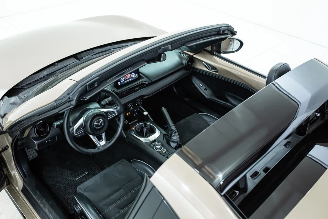 2023 Mazda ND MX-5 Miata - Image 19 of 21