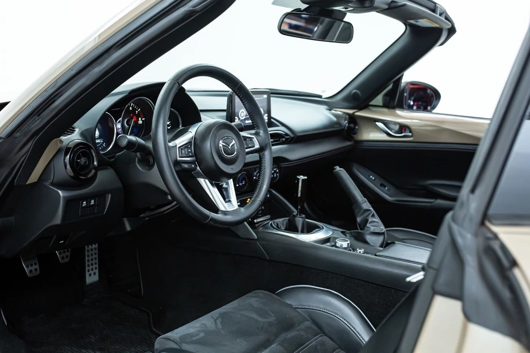 2023 Mazda ND MX-5 Miata - Image 18 of 21