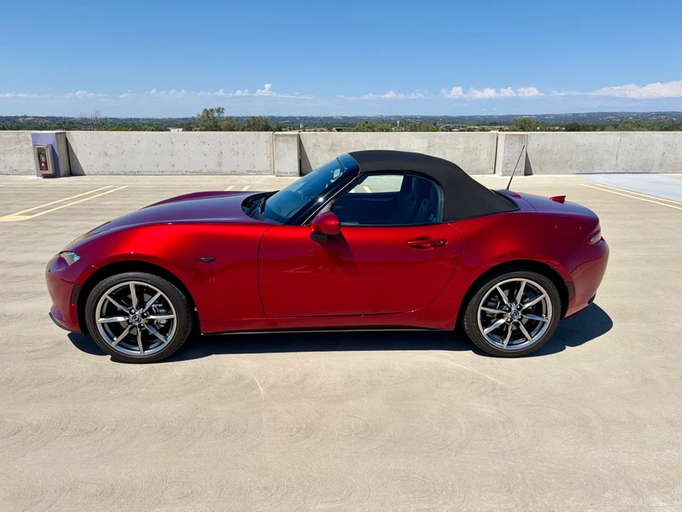 2023 Mazda ND MX-5 Miata - Image 30 of 31