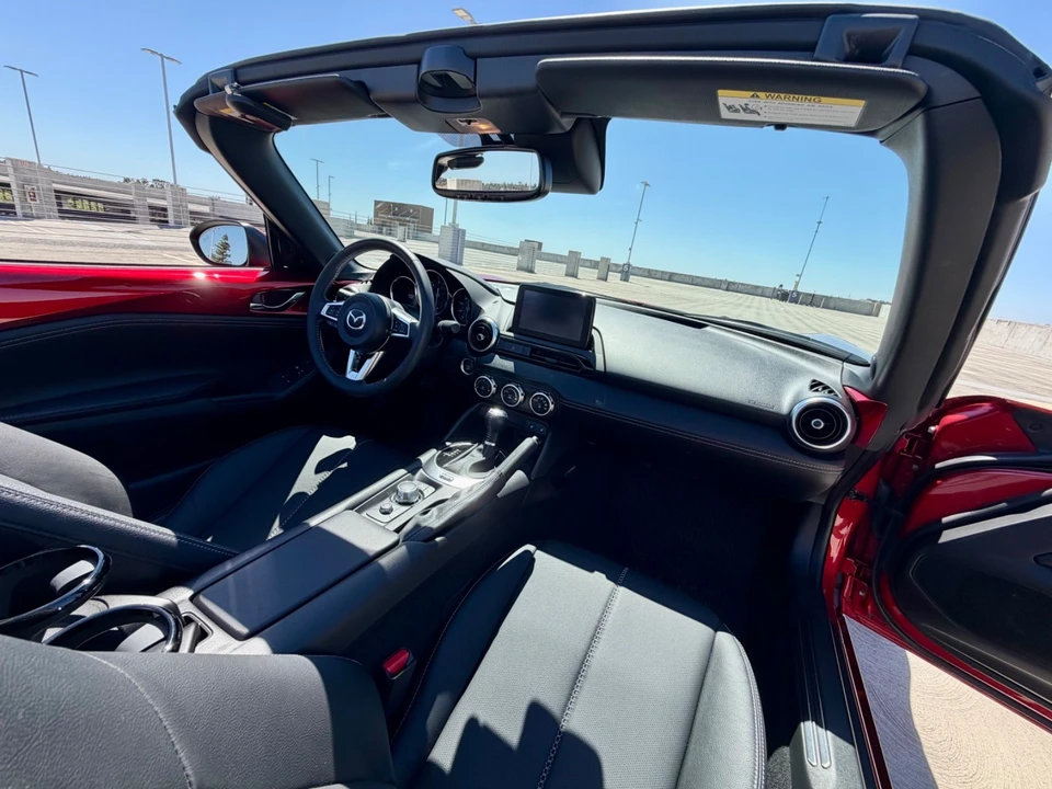 2023 Mazda ND MX-5 Miata - Image 12 of 31