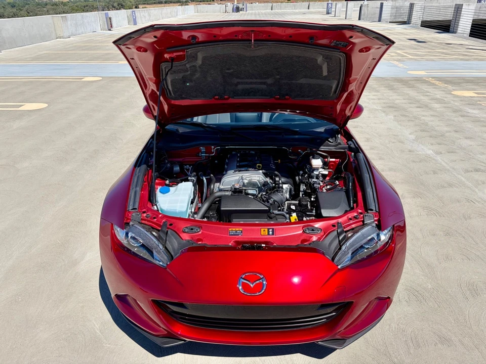 2023 Mazda ND MX-5 Miata - Image 13 of 31