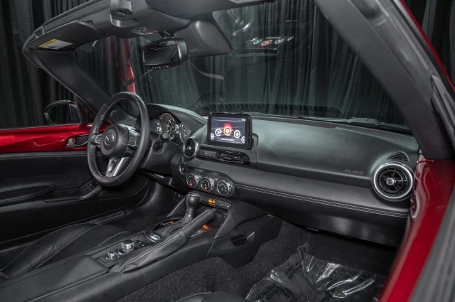 2023 Mazda ND MX-5 Miata - Image 17 of 20