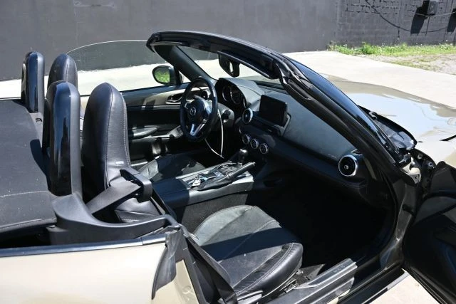2023 Mazda ND MX-5 Miata - Image 11 of 21