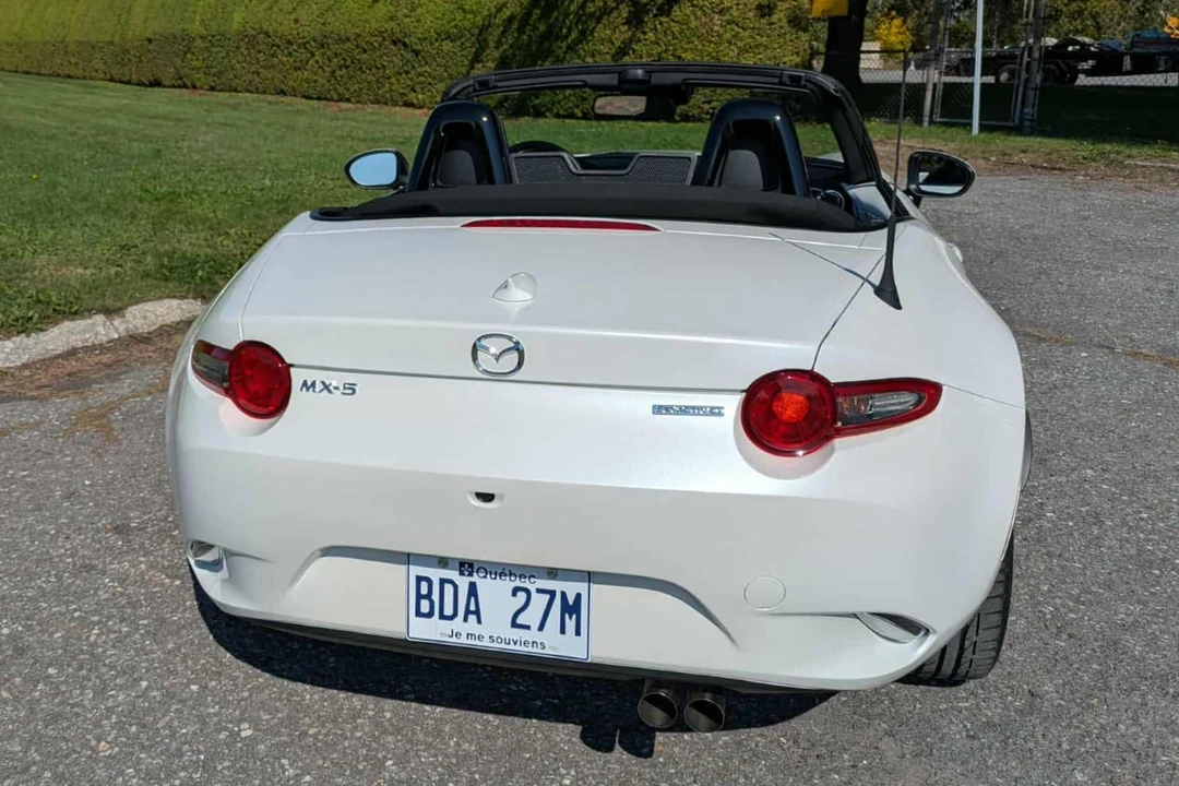 2023 Mazda ND MX-5 Miata - Image 6 of 6