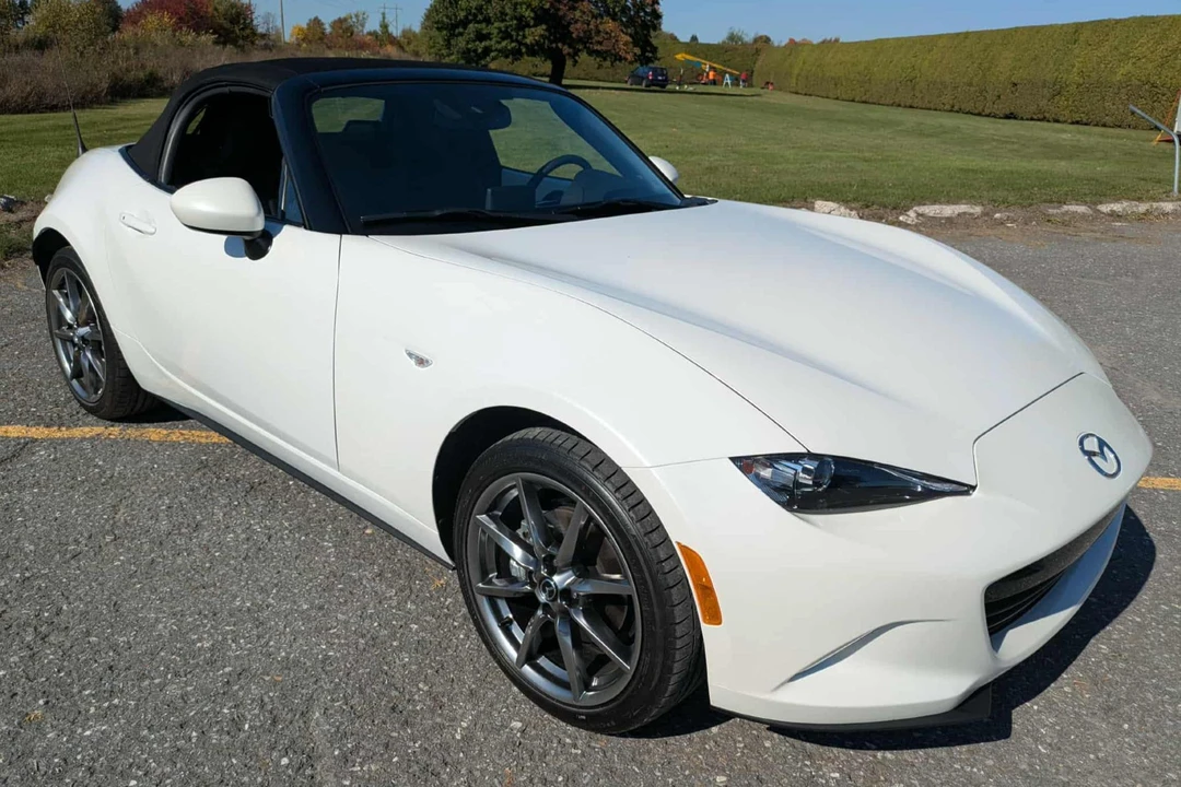 2023 Mazda ND MX-5 Miata - Image 3 of 6