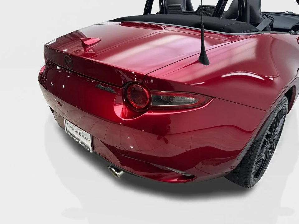 2023 Mazda ND MX-5 Miata - Image 18 of 31