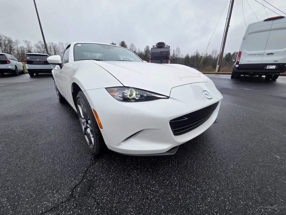 2023 Mazda ND MX-5 Miata - Image 15 of 21