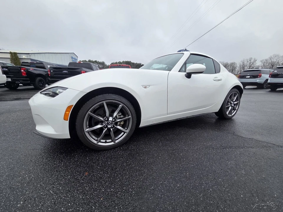 2023 Mazda ND MX-5 Miata - Image 9 of 21
