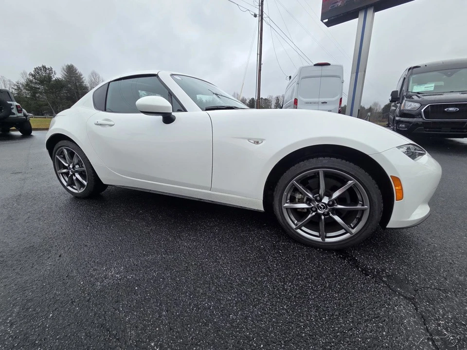 2023 Mazda ND MX-5 Miata - Image 13 of 21