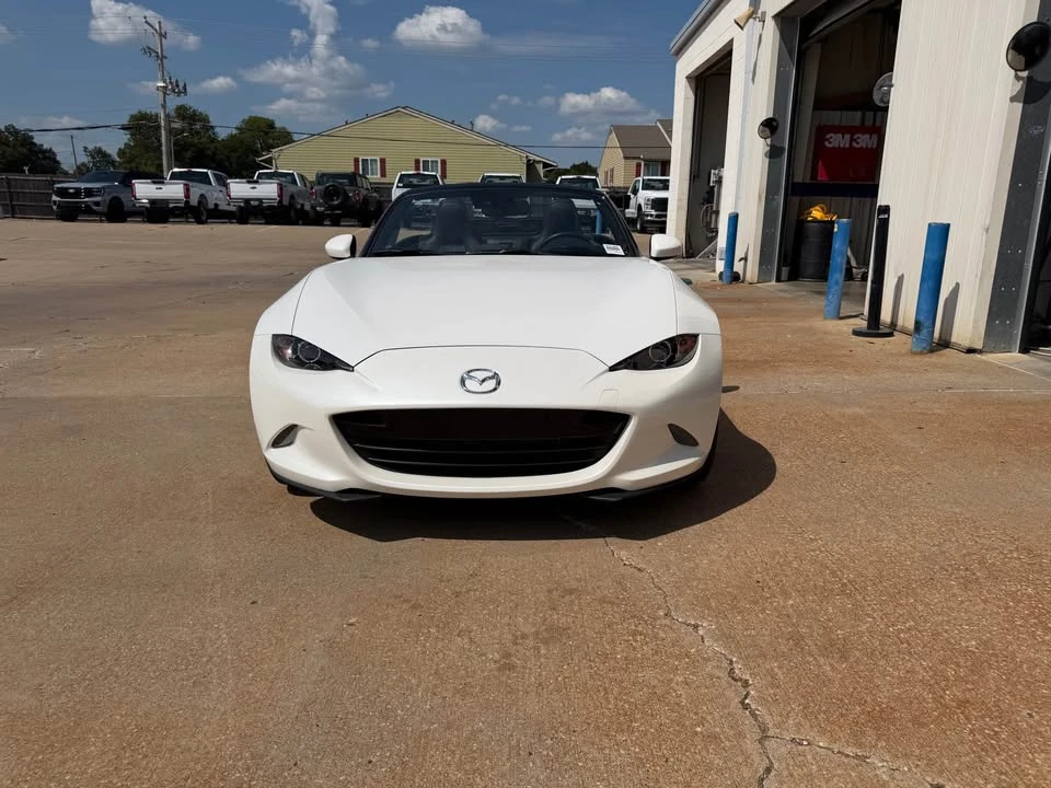 2023 Mazda ND MX-5 Miata - Image 2 of 9
