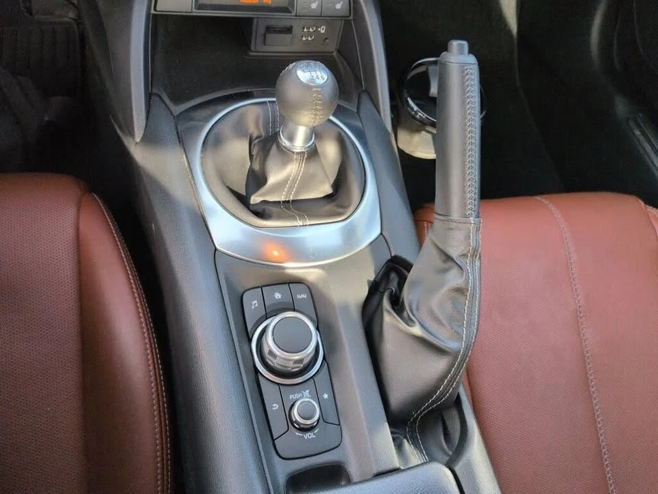 2023 Mazda ND MX-5 Miata - Image 17 of 20
