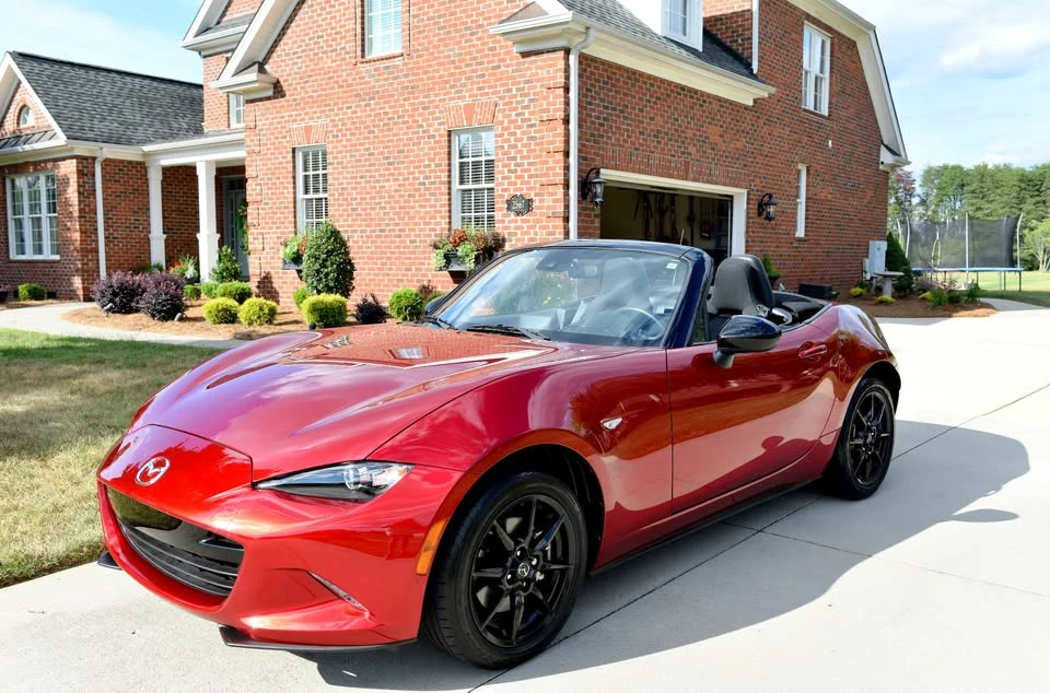 2023 Mazda ND MX-5 Miata - Image 8 of 20