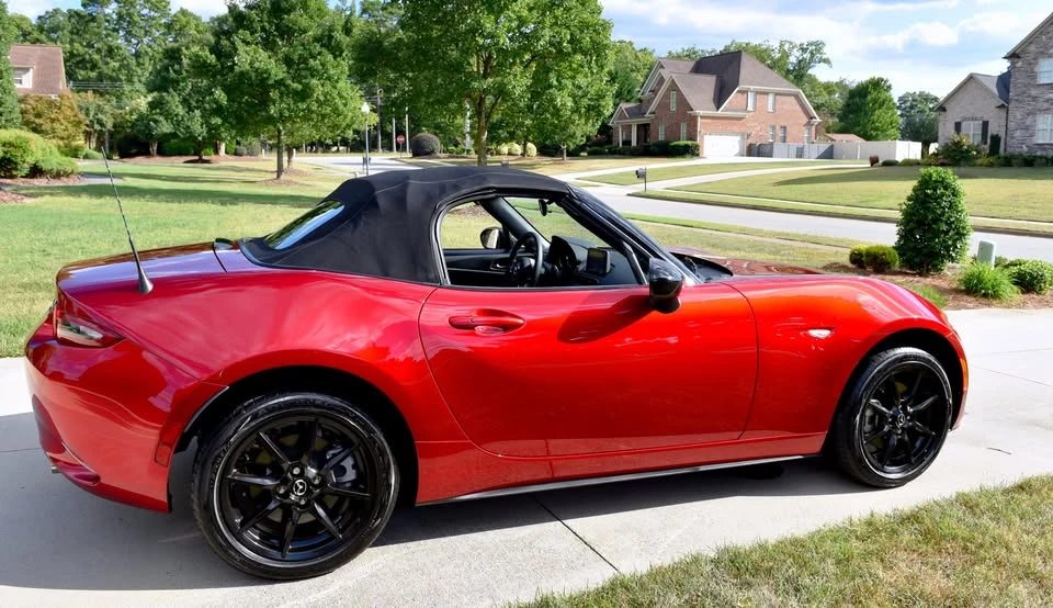 2023 Mazda ND MX-5 Miata - Image 4 of 20