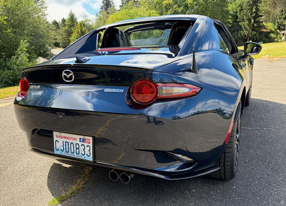 2023 Mazda ND MX-5 Miata - Image 25 of 31