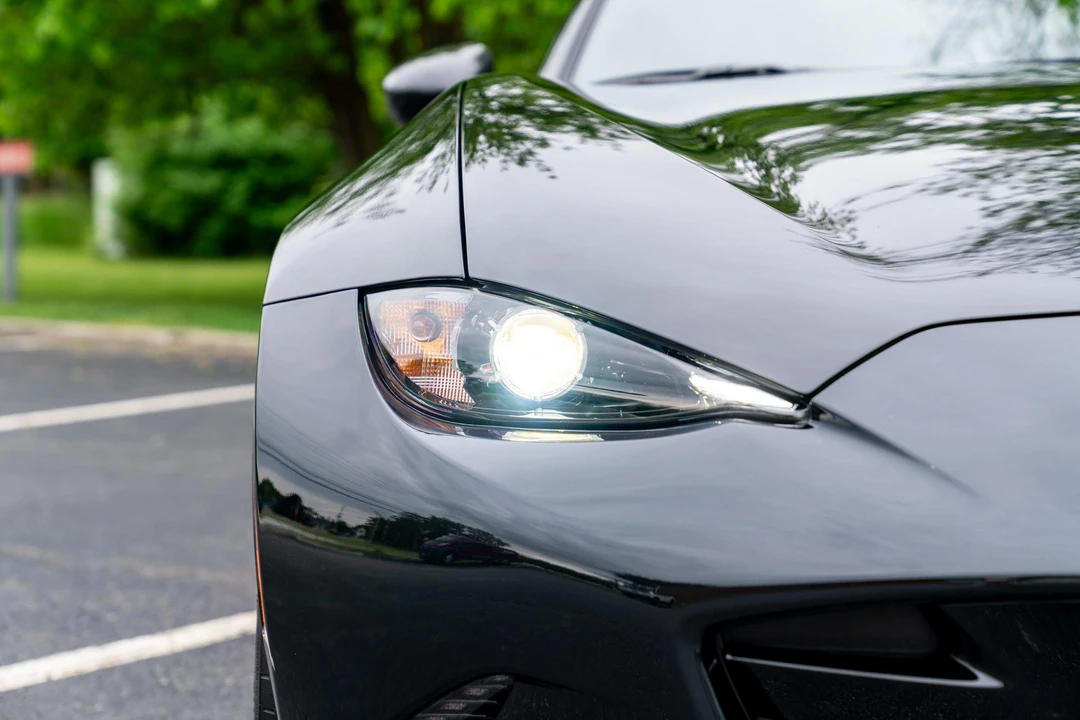 2023 Mazda ND MX-5 Miata - Image 16 of 31