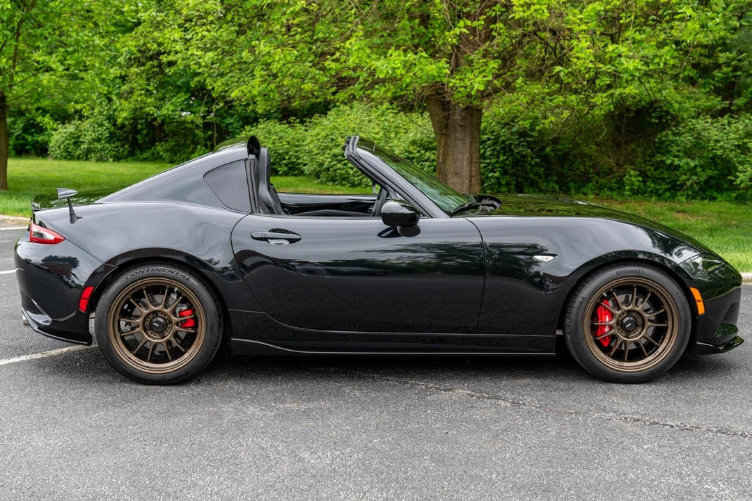2023 Mazda ND MX-5 Miata - Image 3 of 31