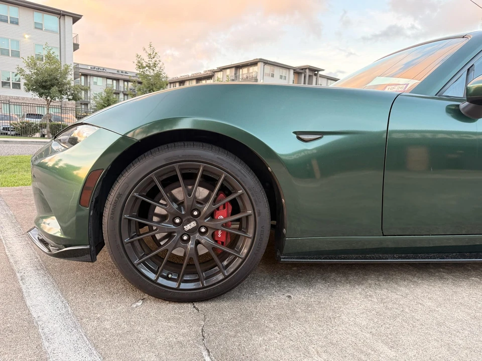 2023 Mazda ND MX-5 Miata - Image 27 of 31