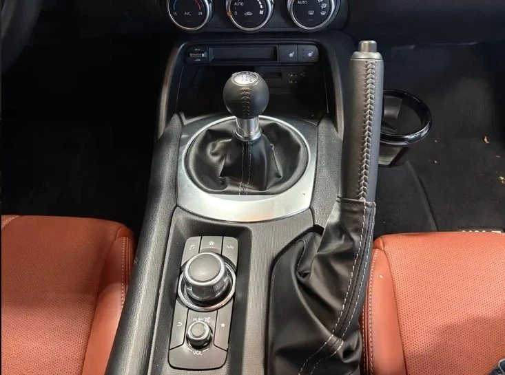 2023 Mazda ND MX-5 Miata - Image 11 of 20