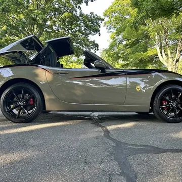 2023 Mazda MX-5 Miata RF Grand Touring Convertible