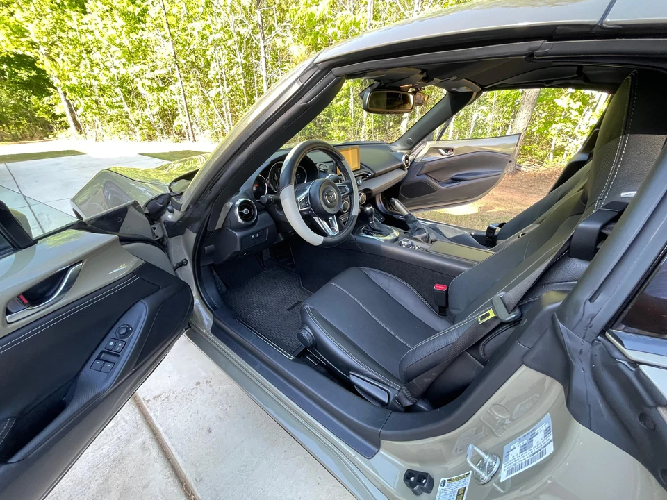 2023 Mazda ND MX-5 Miata - Image 29 of 31