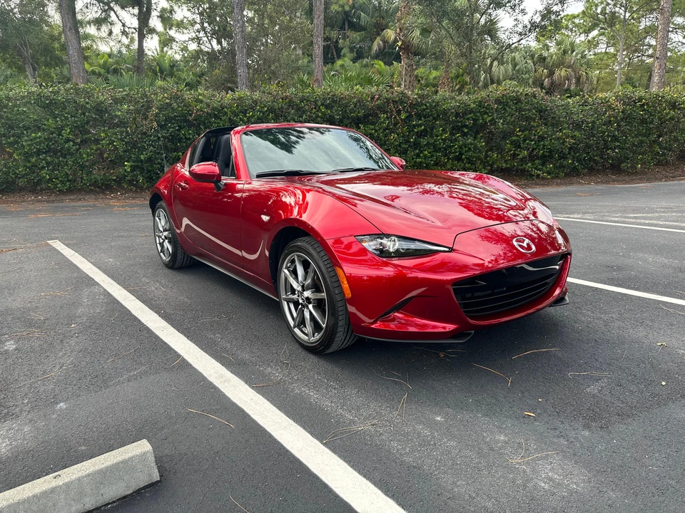 2023 Mazda ND MX-5 Miata - Image 27 of 31