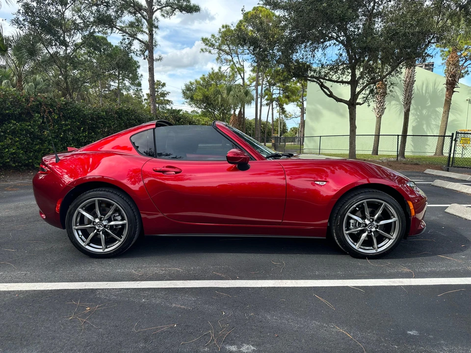 2023 Mazda ND MX-5 Miata - Image 23 of 31
