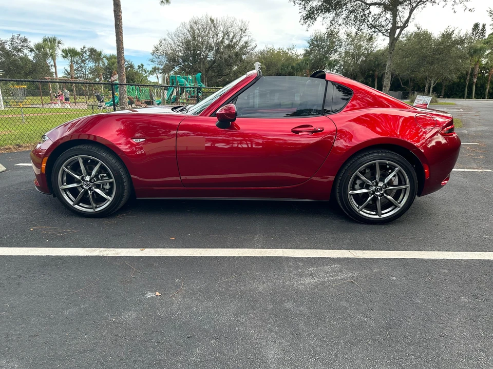 2023 Mazda ND MX-5 Miata - Image 10 of 31