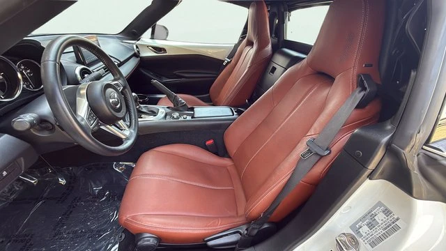 2023 Mazda ND MX-5 Miata - Image 19 of 20