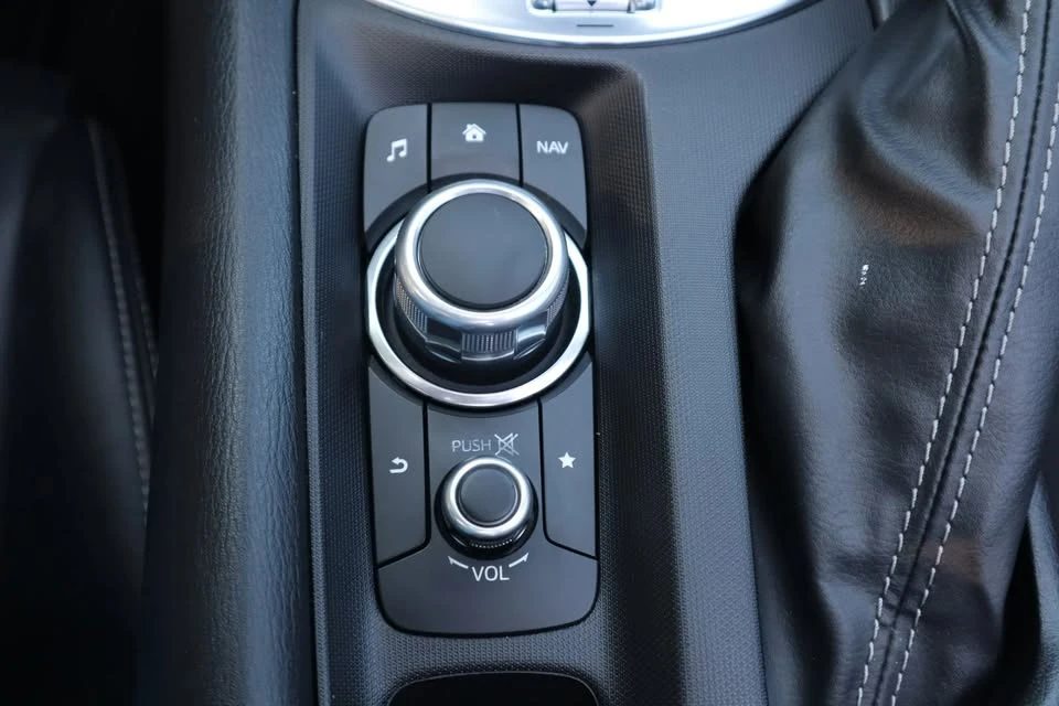 2023 Mazda ND MX-5 Miata - Image 19 of 20