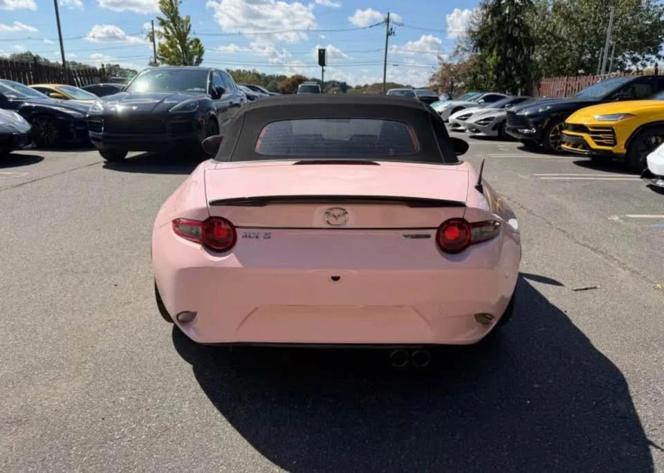 2023 Mazda ND MX-5 Miata - Image 7 of 10
