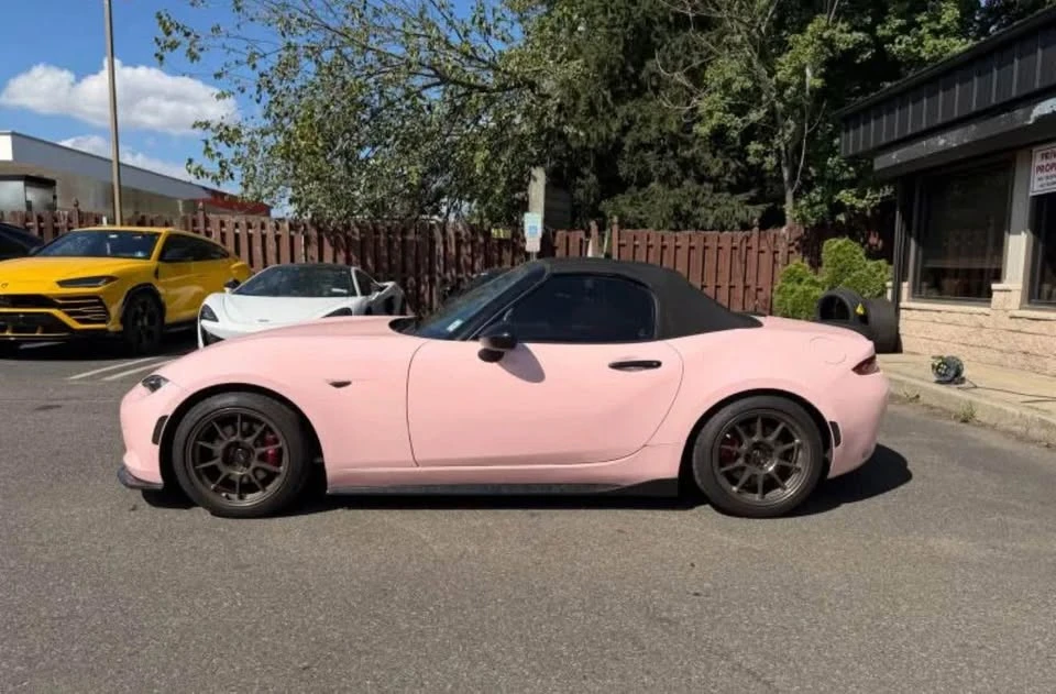 2023 Mazda ND MX-5 Miata - Image 6 of 10