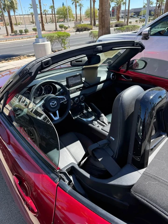 2023 Mazda ND MX-5 Miata - Image 4 of 8