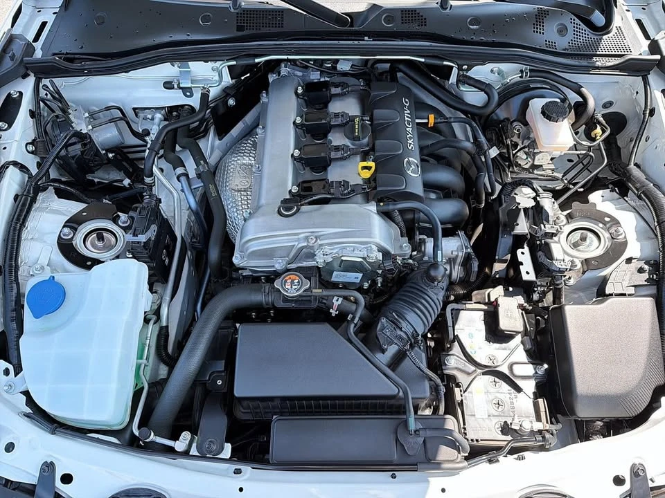 2023 Mazda ND MX-5 Miata - Image 8 of 10