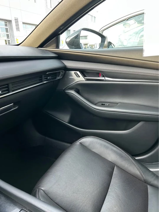 2023 Mazda Mazda 3 4th Gen - Image 12 of 13