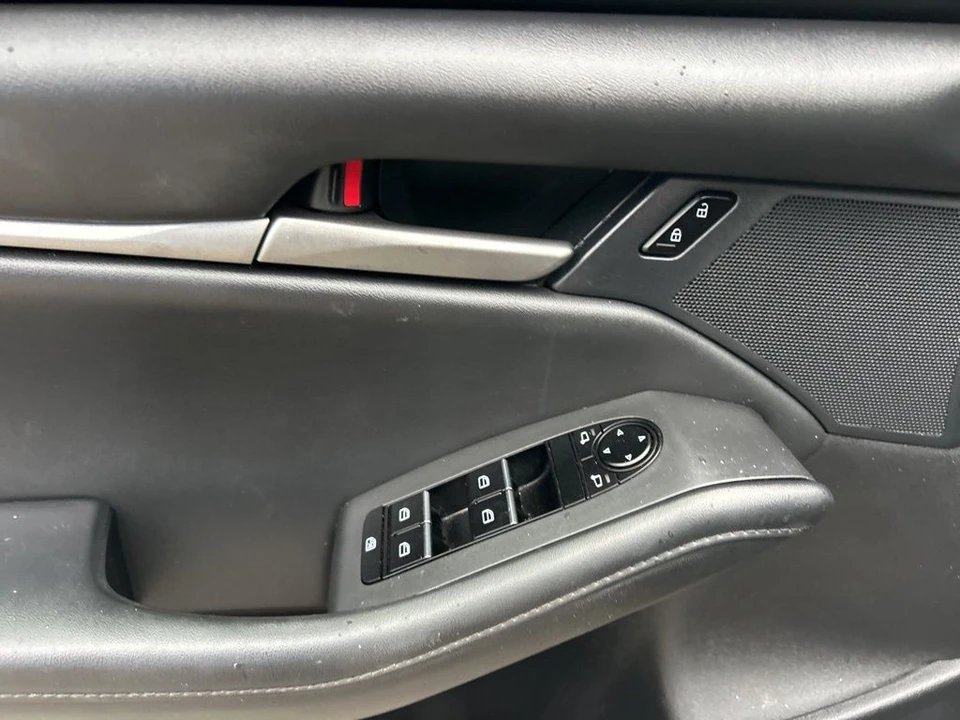 2023 Mazda Mazda 3 4th Gen - Image 11 of 12