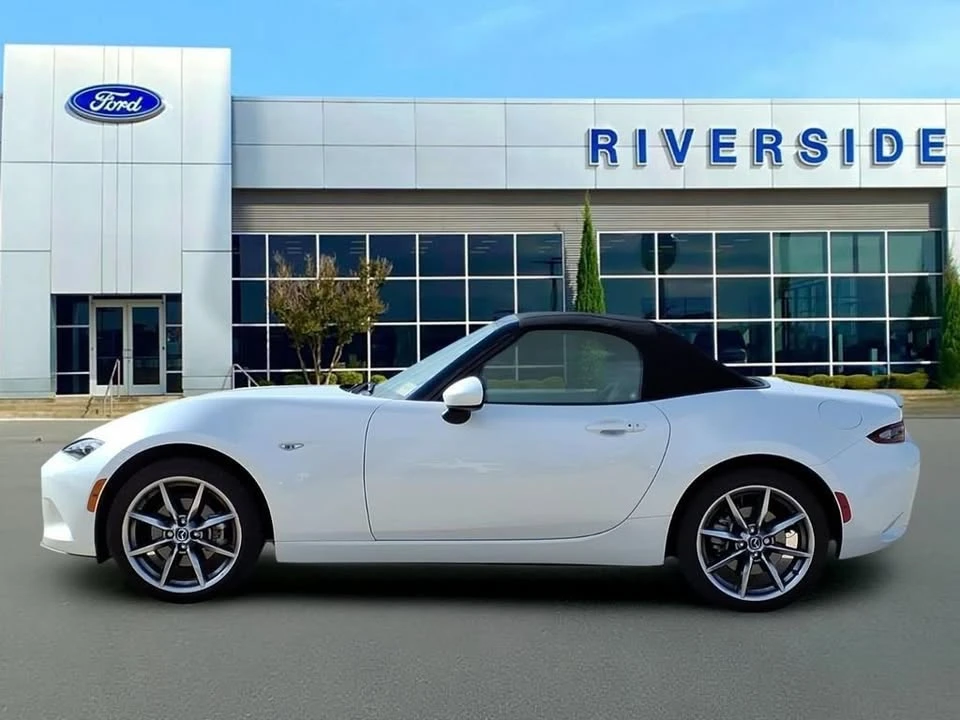2023 Mazda ND MX-5 Miata - Image 4 of 19