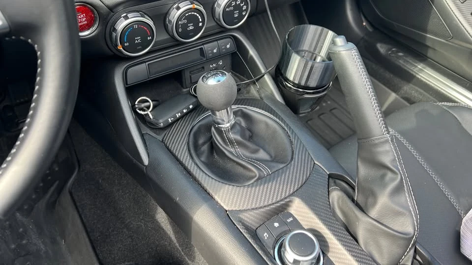 2023 Mazda ND MX-5 Miata - Image 13 of 18