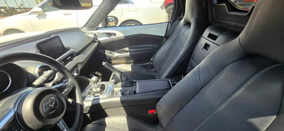 2023 Mazda ND MX-5 Miata - Image 8 of 9