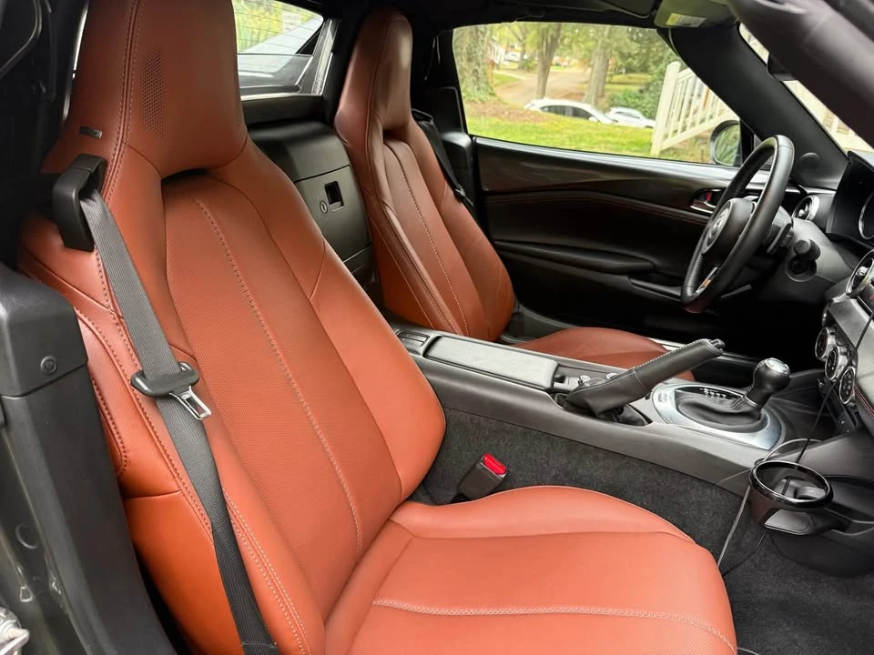 2023 Mazda ND MX-5 Miata - Image 4 of 10