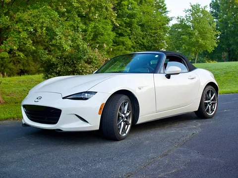 2023 Mazda Miata Touring Edition