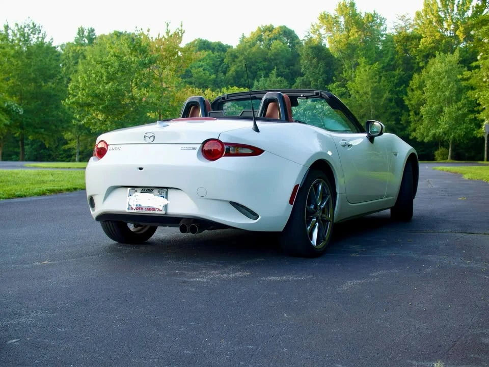 2023 Mazda ND MX-5 Miata - Image 3 of 8