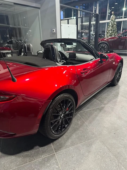 2023 Mazda ND MX-5 Miata - Image 6 of 10