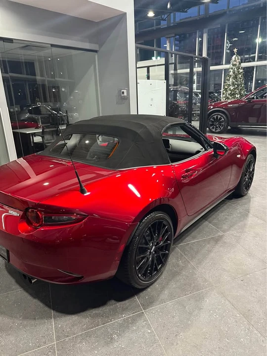 2023 Mazda ND MX-5 Miata - Image 7 of 10
