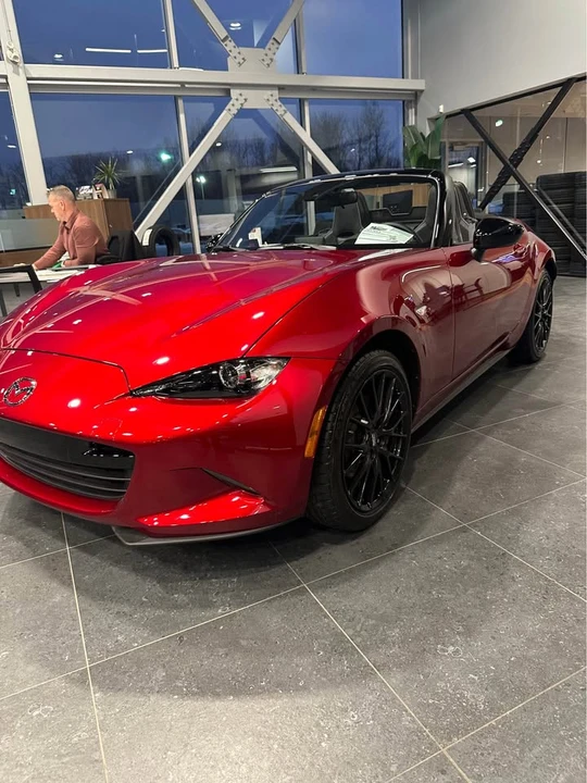 2023 Mazda ND MX-5 Miata - Image 2 of 10