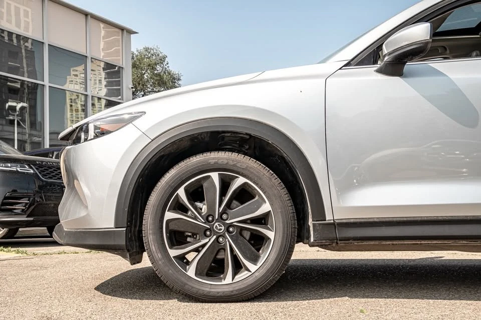 2023 Mazda CX-5 2nd Gen - Image 3 of 19