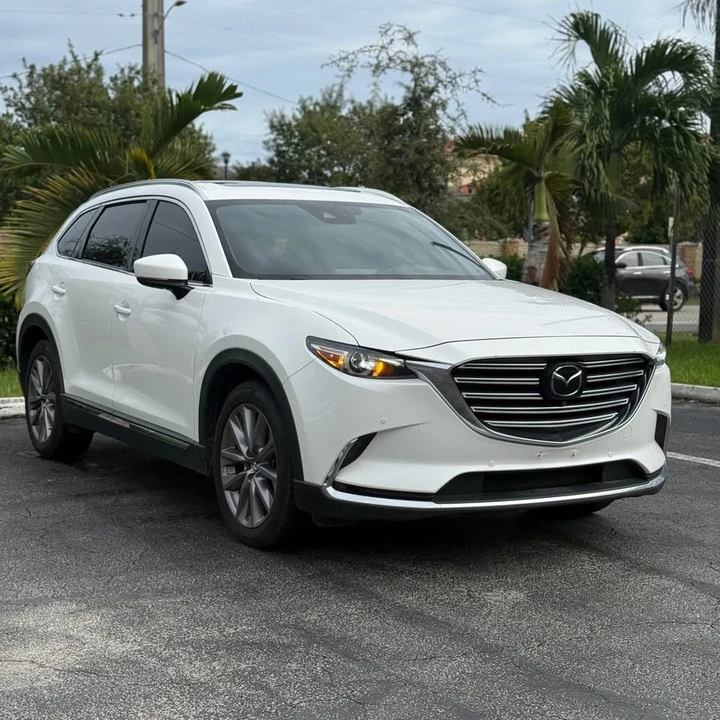 2023 Mazda CX-9 - Image 2 of 15