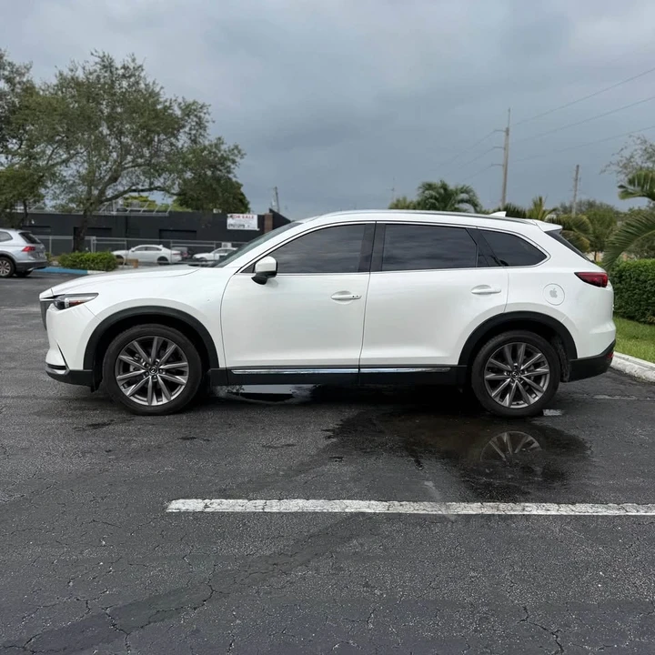 2023 Mazda CX-9 - Image 4 of 15