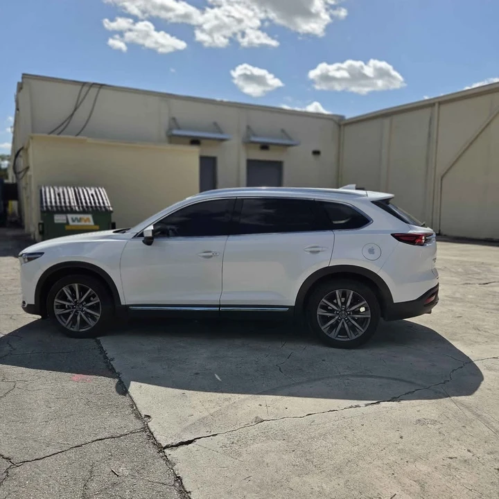 2023 Mazda CX-9 - Image 2 of 11